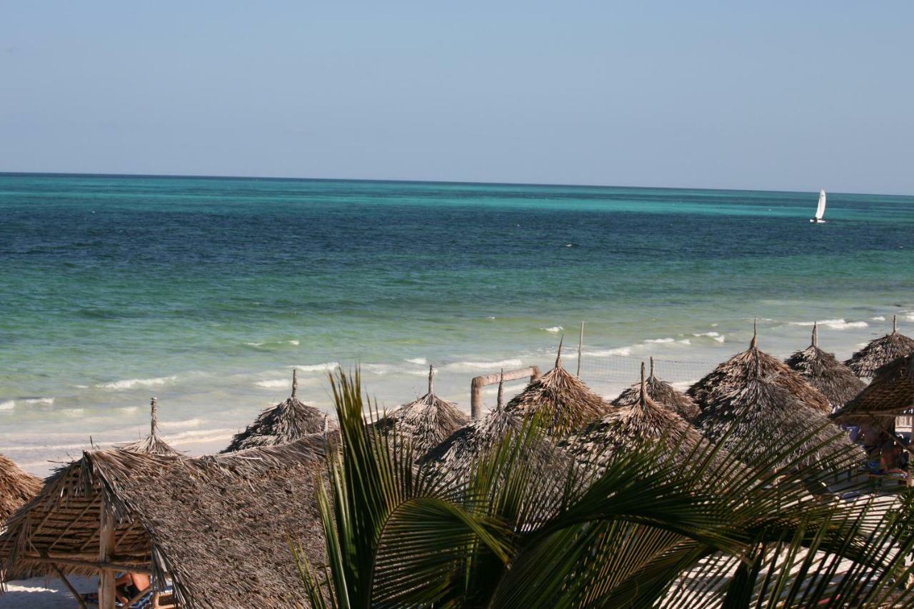瓦丽迪海滩水疗度假村 普瓦尼梅查恩加尼 外观 照片
